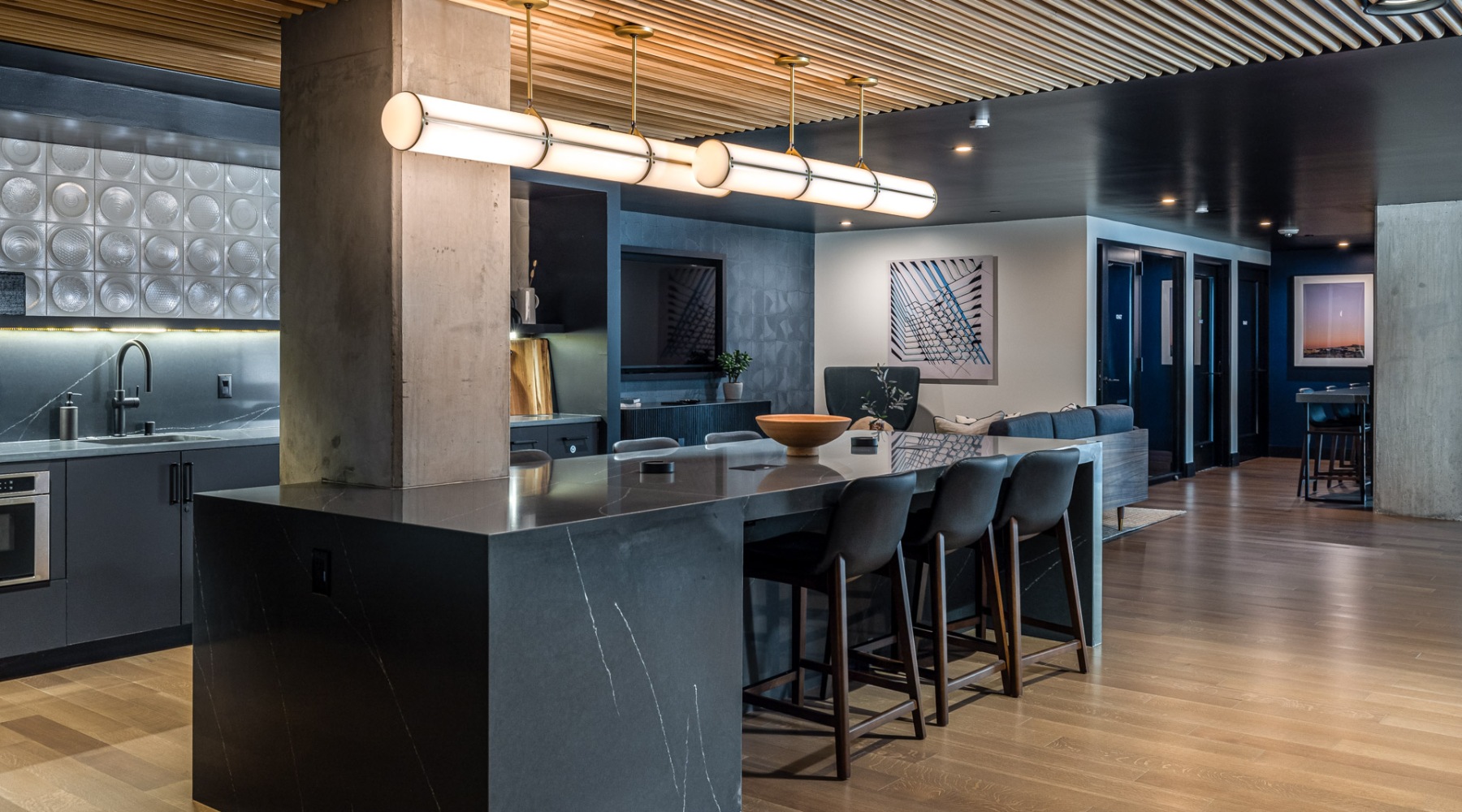 CONNECTED URBAN SERENITY